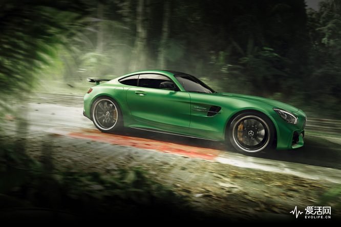 Mercedes AMG GTR