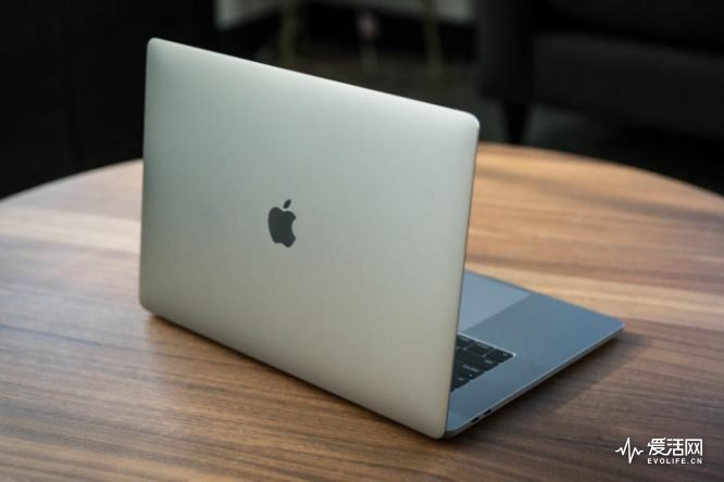 macbook_pro_15_late2016_review-adam_back-100693204-large.3x2