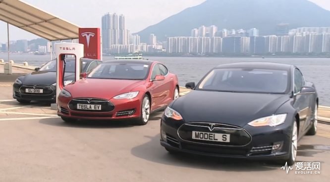 Tesla-Model-s-debut-Hong-Kong-3