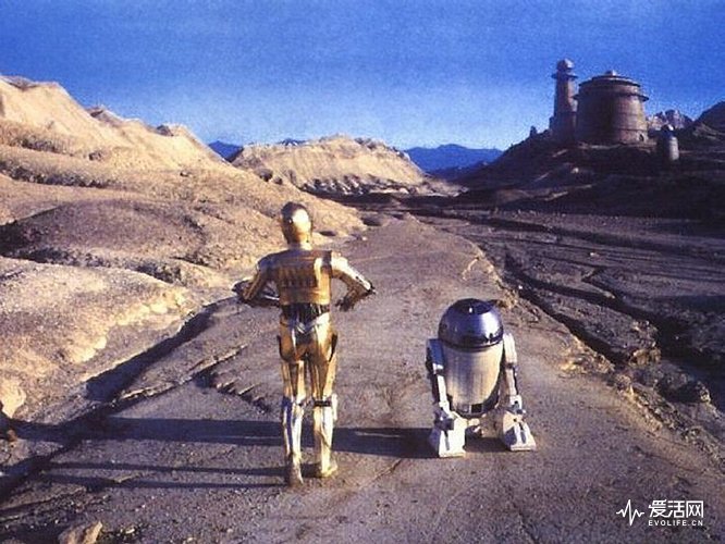 C-3PO R2-D2