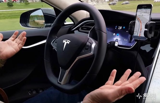 Tesla-Model-S-Autopilot-Joshua-Brown