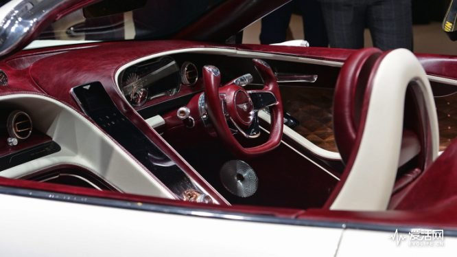 13-bentley-exp-12-speed-6e-concept-geneva-1