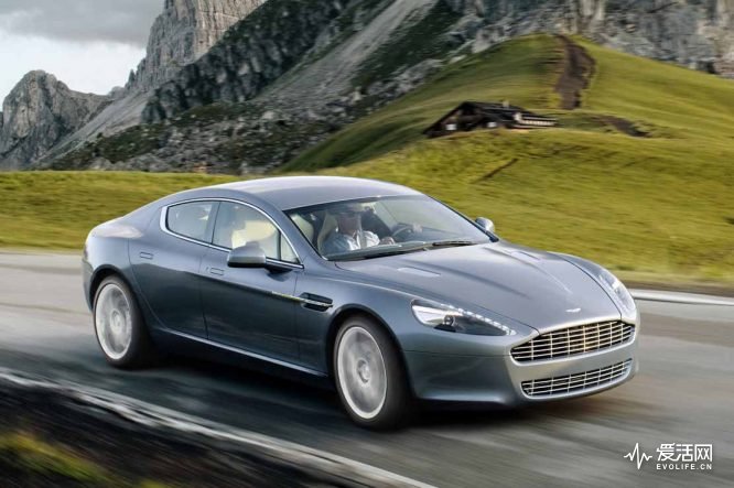 Aston_Martin_Rapide_001