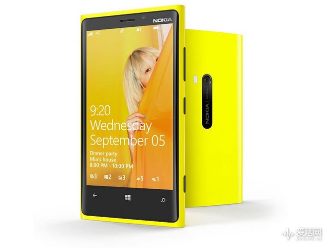 Nokia-Lumia-920-1