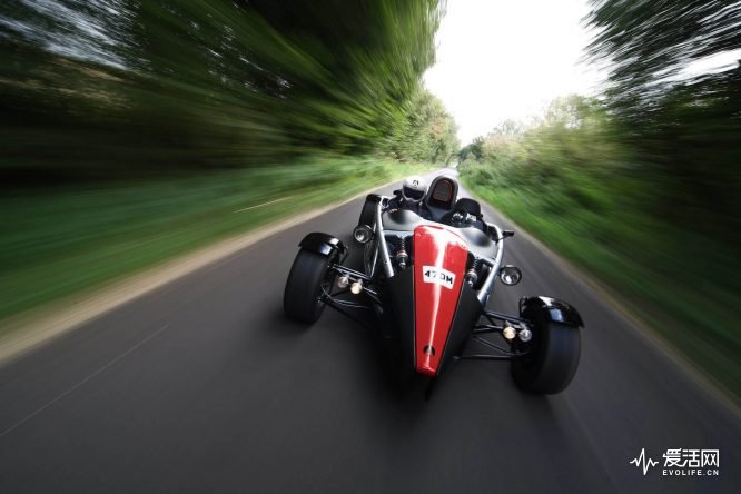 Ariel-Atom-4