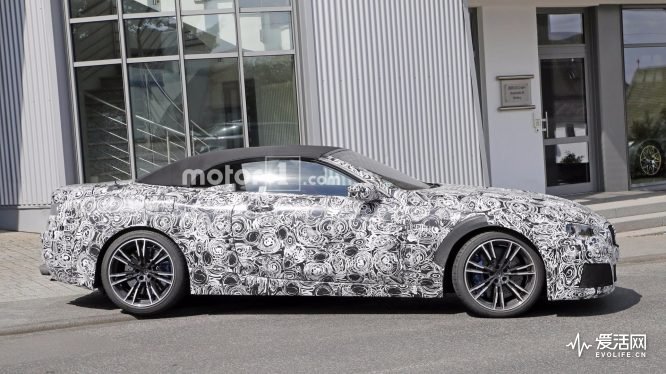 bmw-m8-convertible-spy-photo