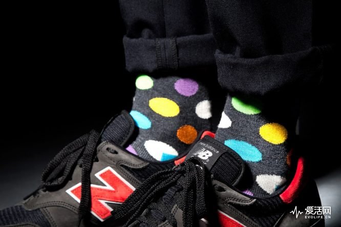 happy-socks-x-wesc-2013-fall-league-of-happy-campers-collection-7