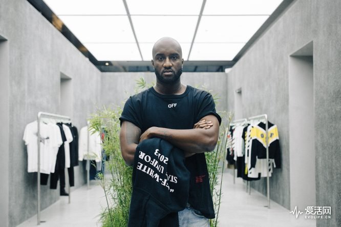 streetsnaps-virgil-abloh-off-white-singapore-1